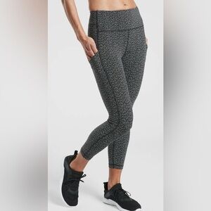 Athleta Textured Black Gray Pocket Leggings Workout Yoga XS